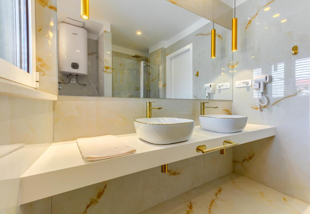 Irini Luxury Rooms Spalato Esterno foto